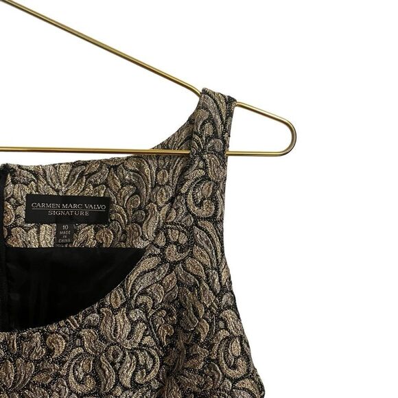 Carmen Marc Valvo Signature Black Gold Metallic Sleeveless Shift Dress Size 10 - Picture 2 of 6